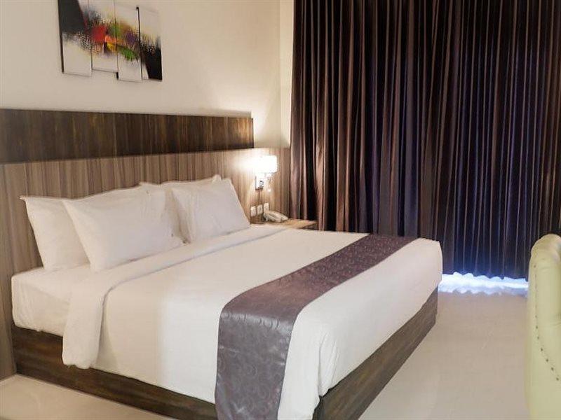 Vega Prime Hotel & Convention Соронг Екстериор снимка