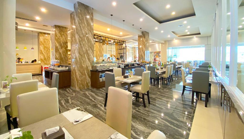 Vega Prime Hotel & Convention Соронг Екстериор снимка